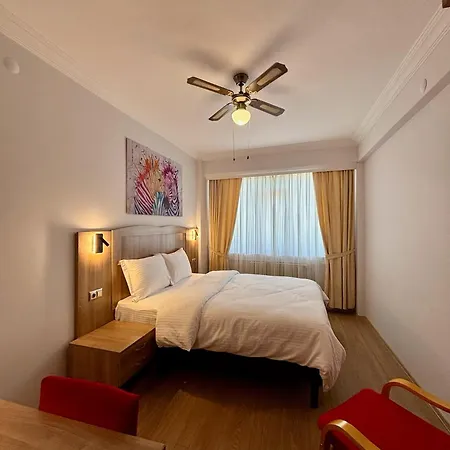 מלון Casa Liva Eskisehir 3*