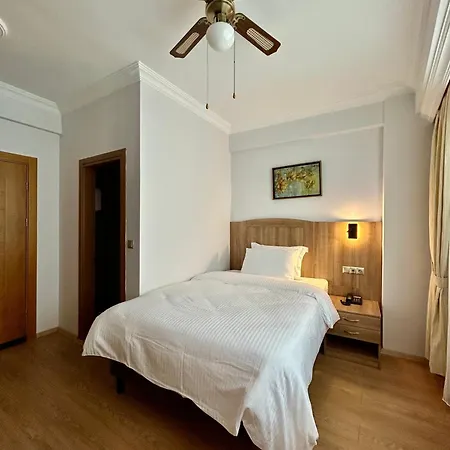 מלון Casa Liva Eskisehir Sadikbey
