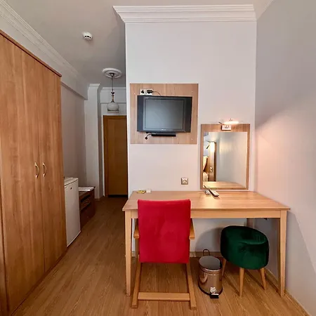 מלון Casa Liva Eskisehir 3*